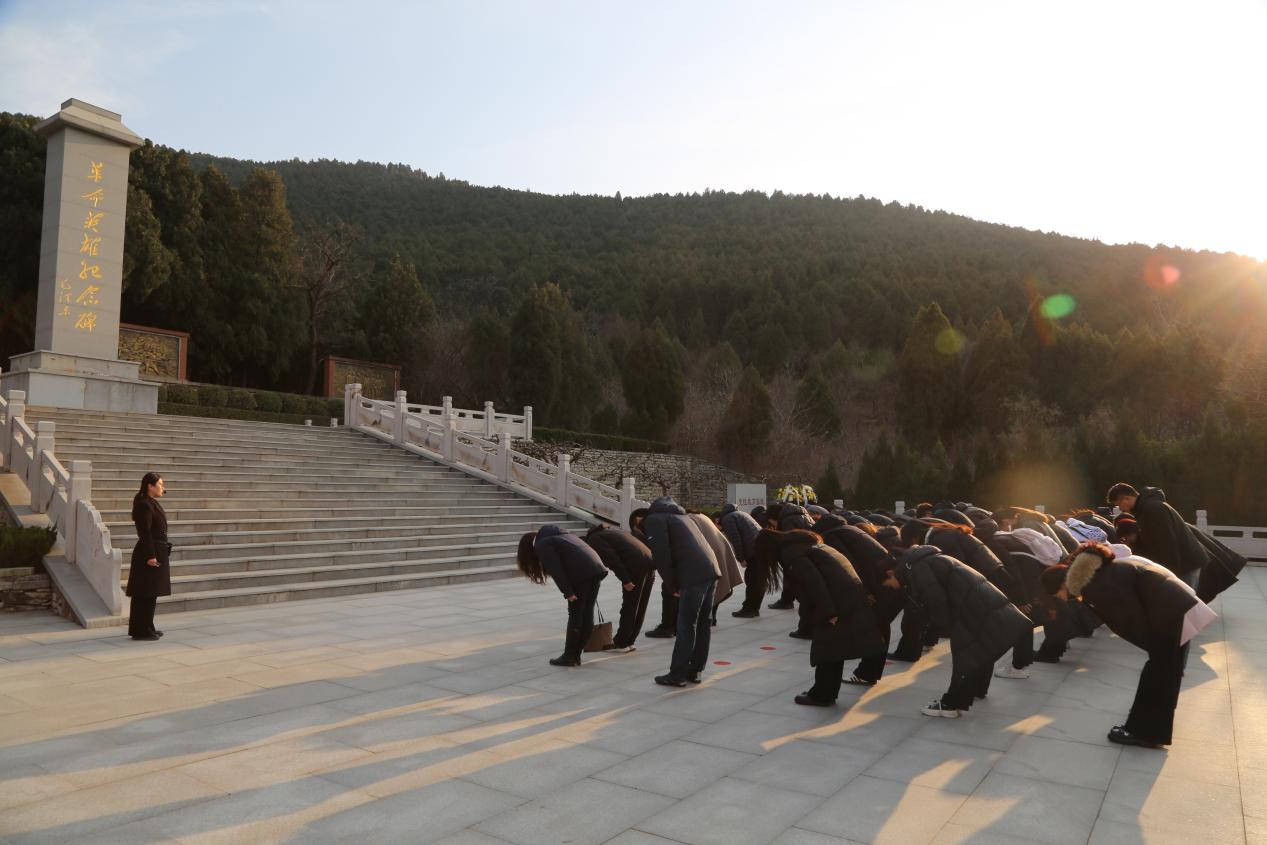 微信图片_20251212085215_1162_1 微信图片_20251212085215_1162_1